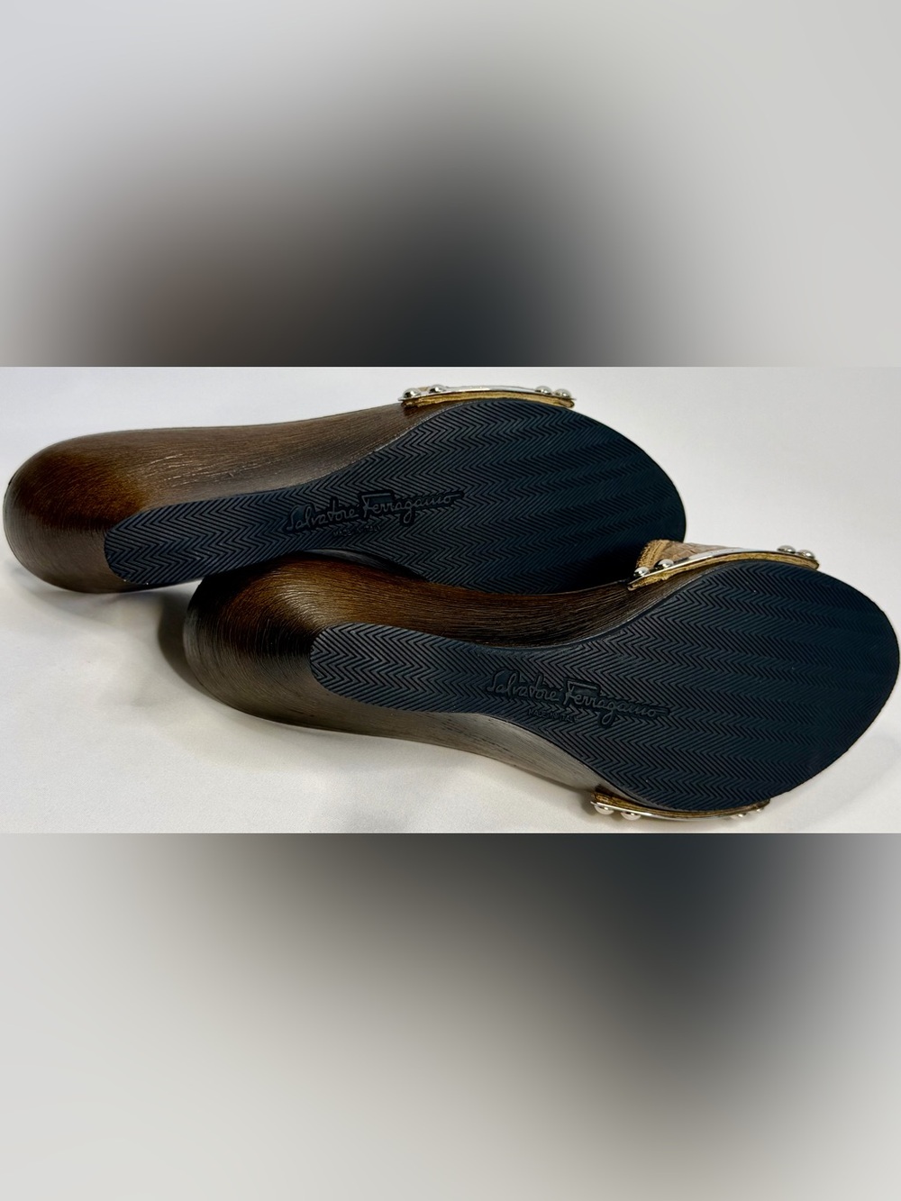 Salvatore Ferragamo Vintage metallic Bronze Leather Wedge Slide Mules w logo 8C - Picture 10 of 15